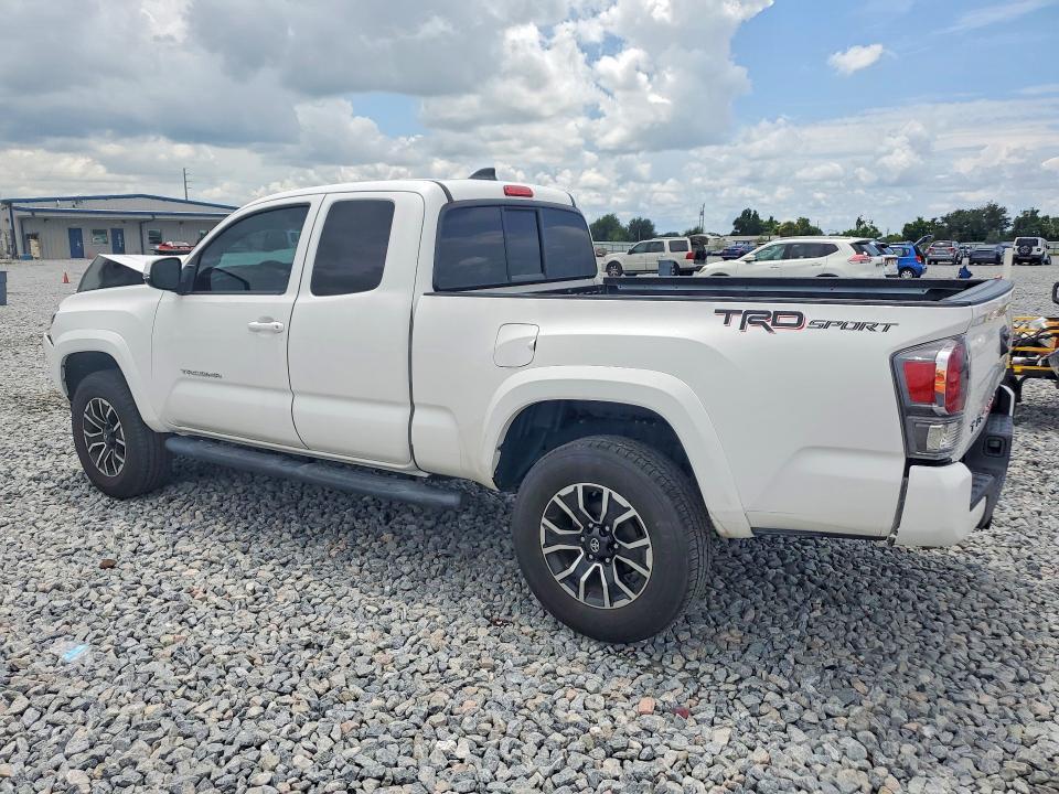 2022 TOYOTA TACOMA TRD SPORT — Фото 2 из 13