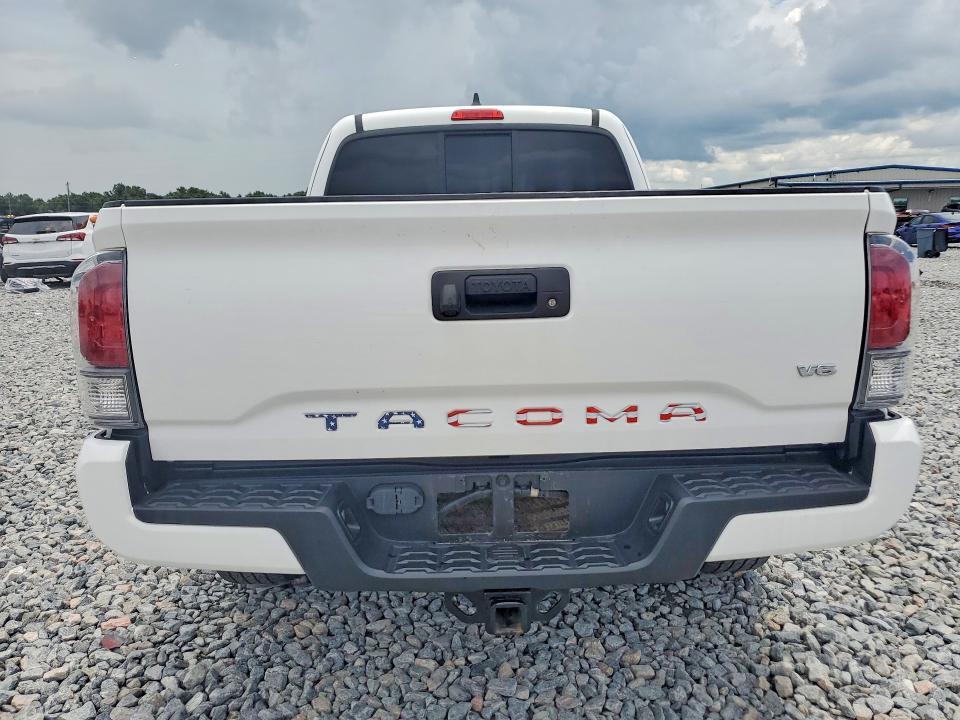 2022 TOYOTA TACOMA TRD SPORT — Фото 6 из 13