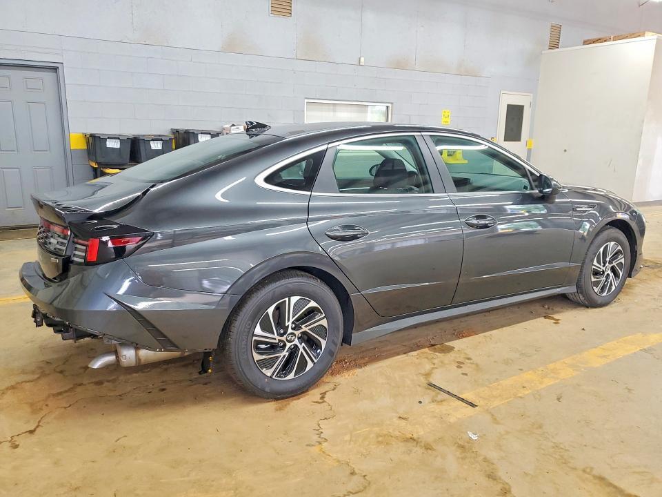 2026 HYUNDAI SONATA HYBRID BLUE — Фото 3 из 12
