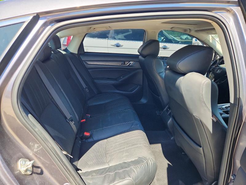 2018 HONDA ACCORD TOURING HYBRID — Фото 10 из 12