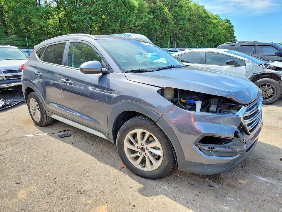 2018 HYUNDAI TUCSON SEL — Фото 4 из 13