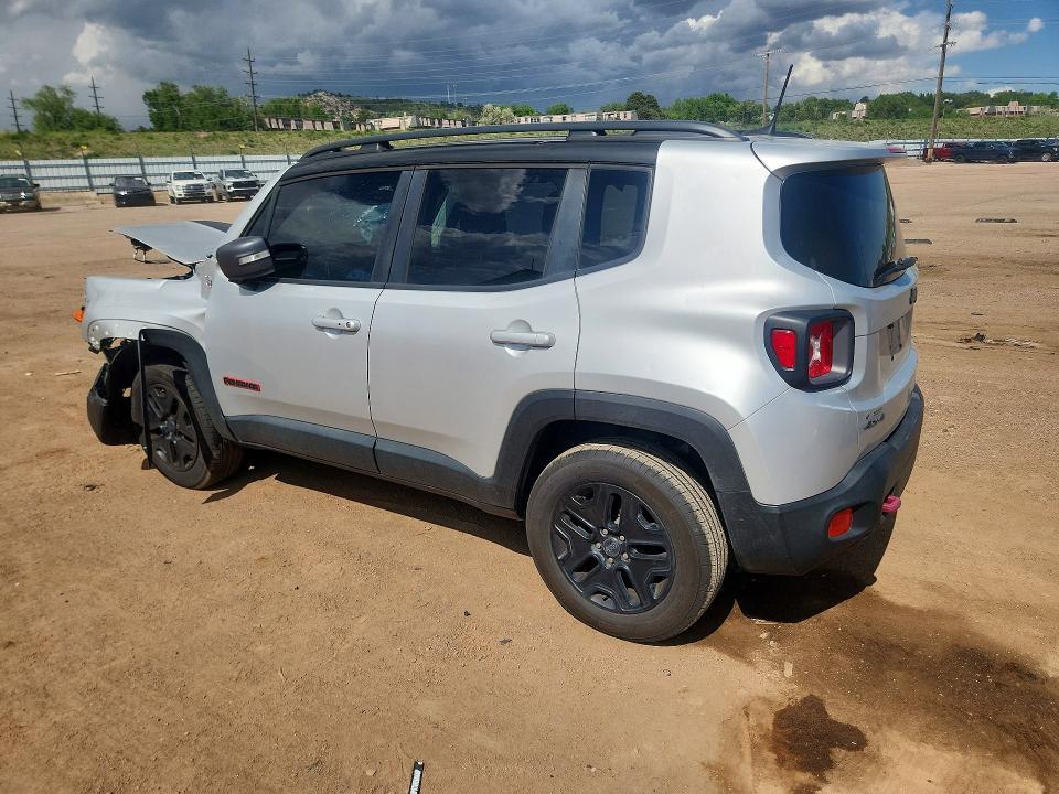 ZACCJBCB9JPH15552 2018 JEEP RENEGADE photo no. 2