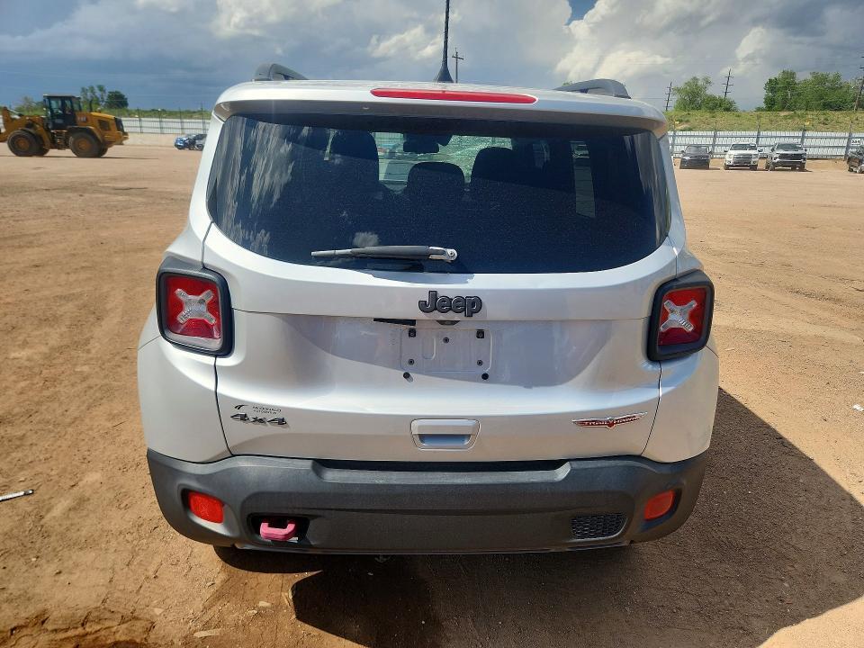ZACCJBCB9JPH15552 2018 JEEP RENEGADE photo no. 6