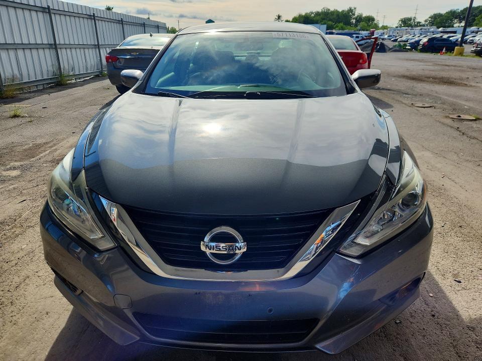 1N4AL3AP6JC120450 2018 NISSAN ALTIMA photo no. 5