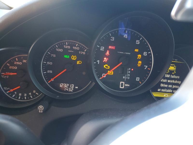 WP1AA2A25JKA04742 2018 PORSCHE CAYENNE photo no. 9