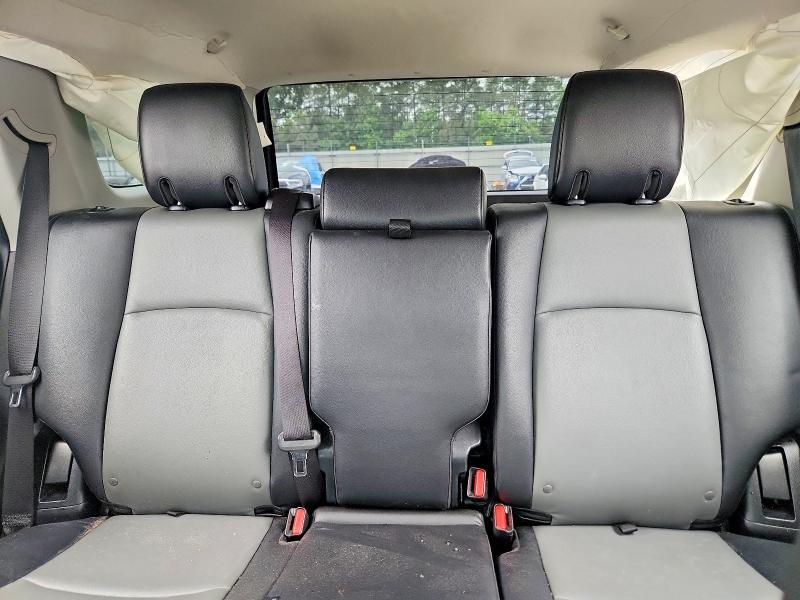 2018 TOYOTA 4RUNNER SR5 PREMIUM — Фото 10 из 14