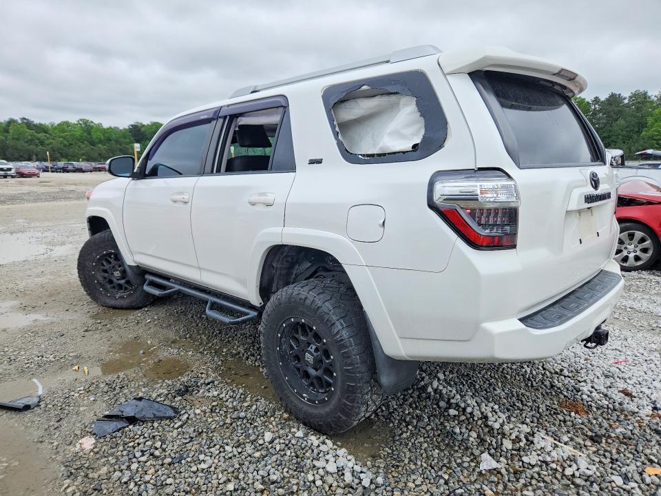2018 TOYOTA 4RUNNER SR5 PREMIUM — Фото 2 из 14
