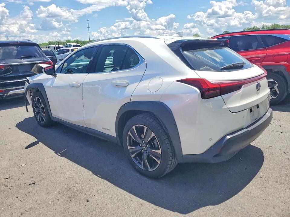 2021 LEXUS UX 250H — Фото 2 из 12
