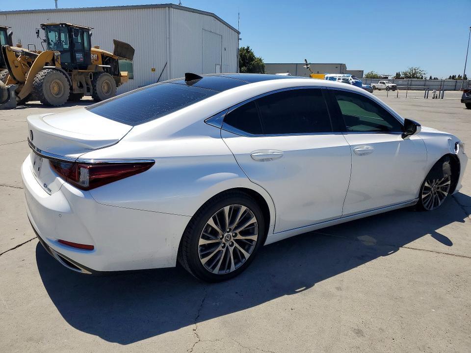 2021 LEXUS ES 350 BASE — Фото 3 из 12