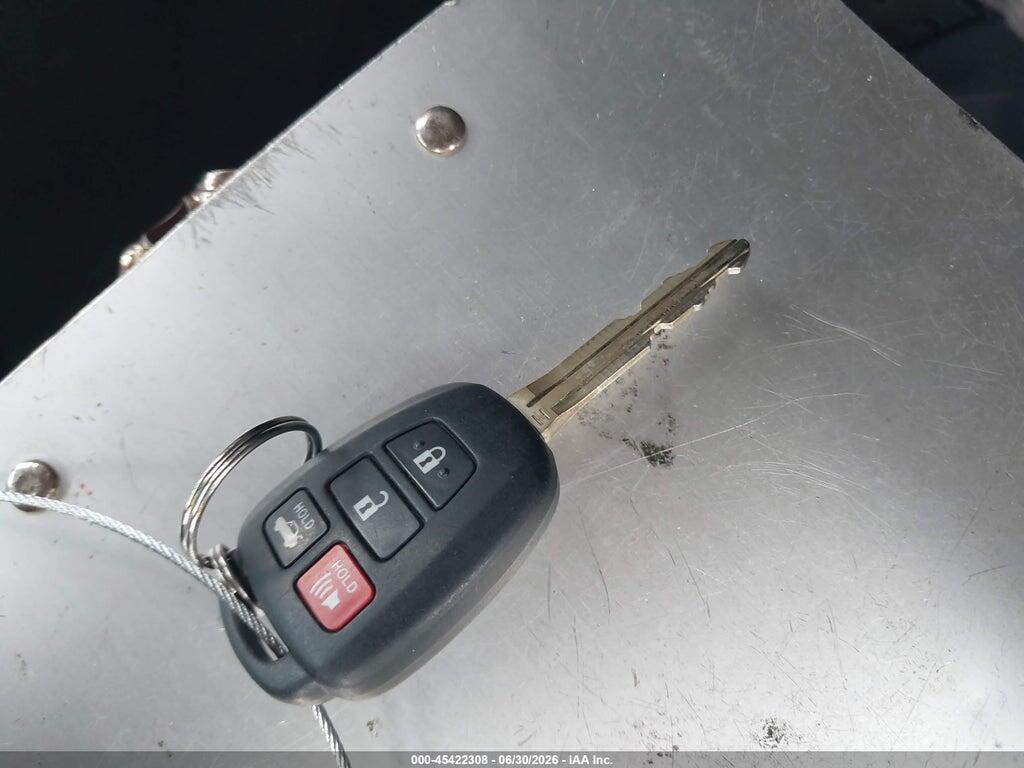 2T1BURHE5GC589564 2016 TOYOTA COROLLA photo no. 11