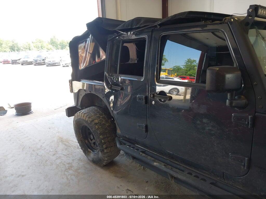 1C4BJWFG5GL254714 2016 JEEP WRANGLER UNLIMITED photo no. 6