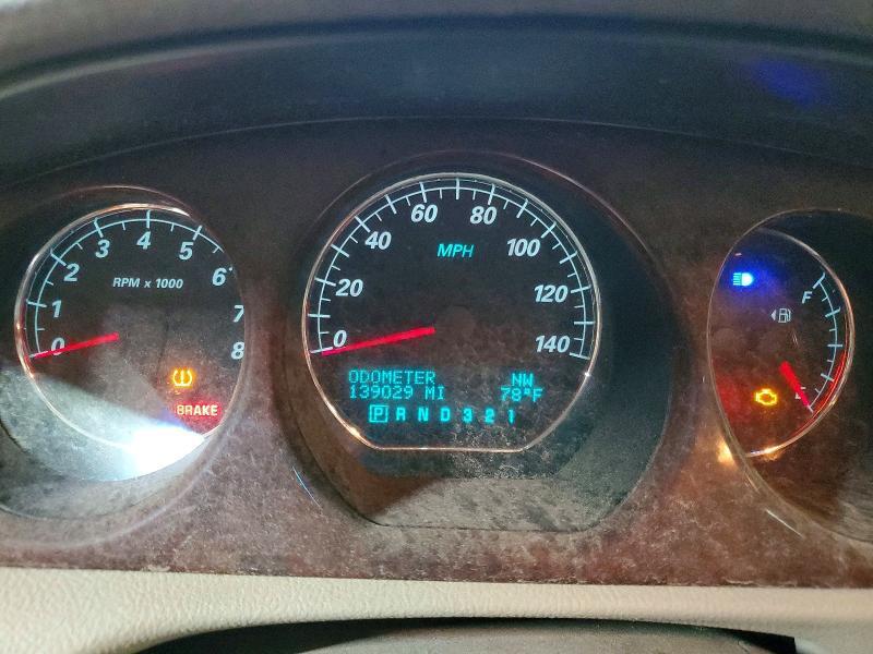 2008 BUICK LUCERNE CXL — Фото 9 из 13