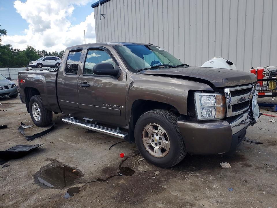 2008 CHEVROLET SILVERADO C1500 — Фото 4 из 12