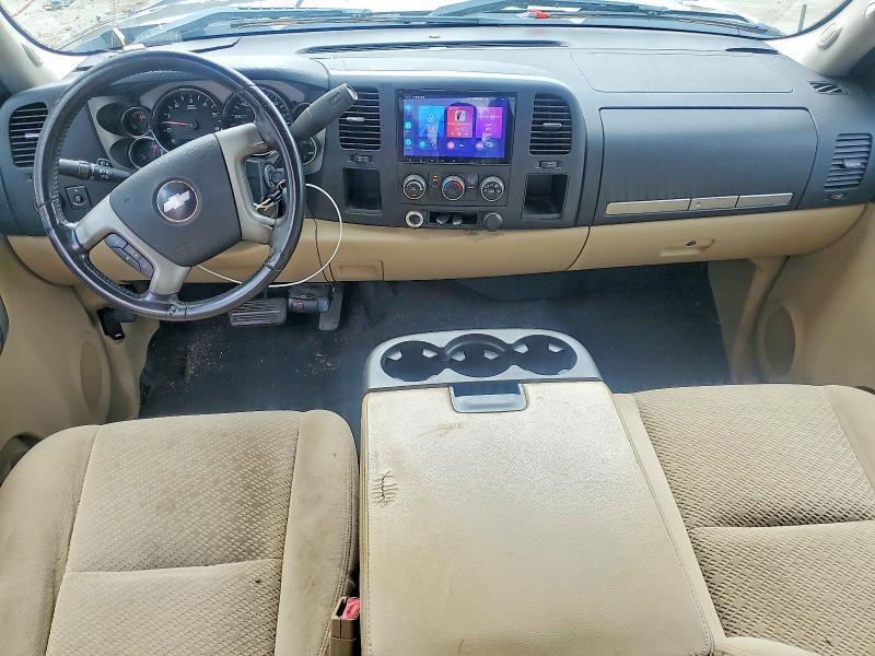 2008 CHEVROLET SILVERADO C1500 — Фото 8 из 12
