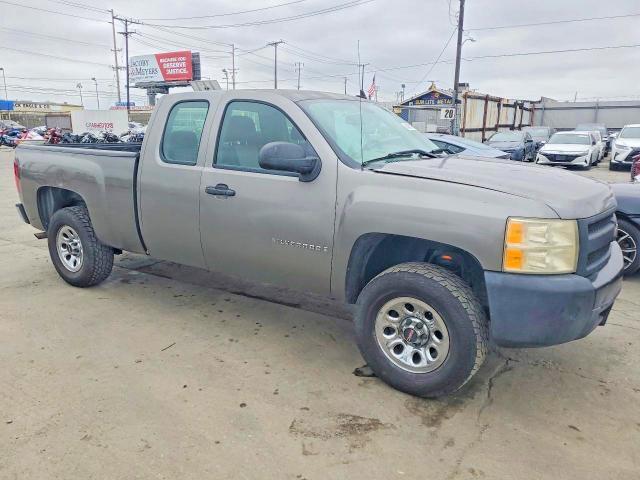 2008 CHEVROLET SILVERADO C1500 — Фото 4 из 12