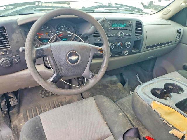 2008 CHEVROLET SILVERADO C1500 — Фото 8 из 12