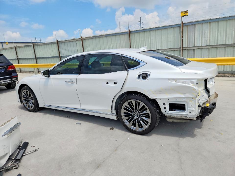 2021 LEXUS LS 500 BASE — Фото 2 из 13