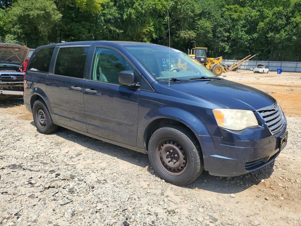 2008 CHRYSLER TOWN & COUNTRY LX — Фото 4 из 13