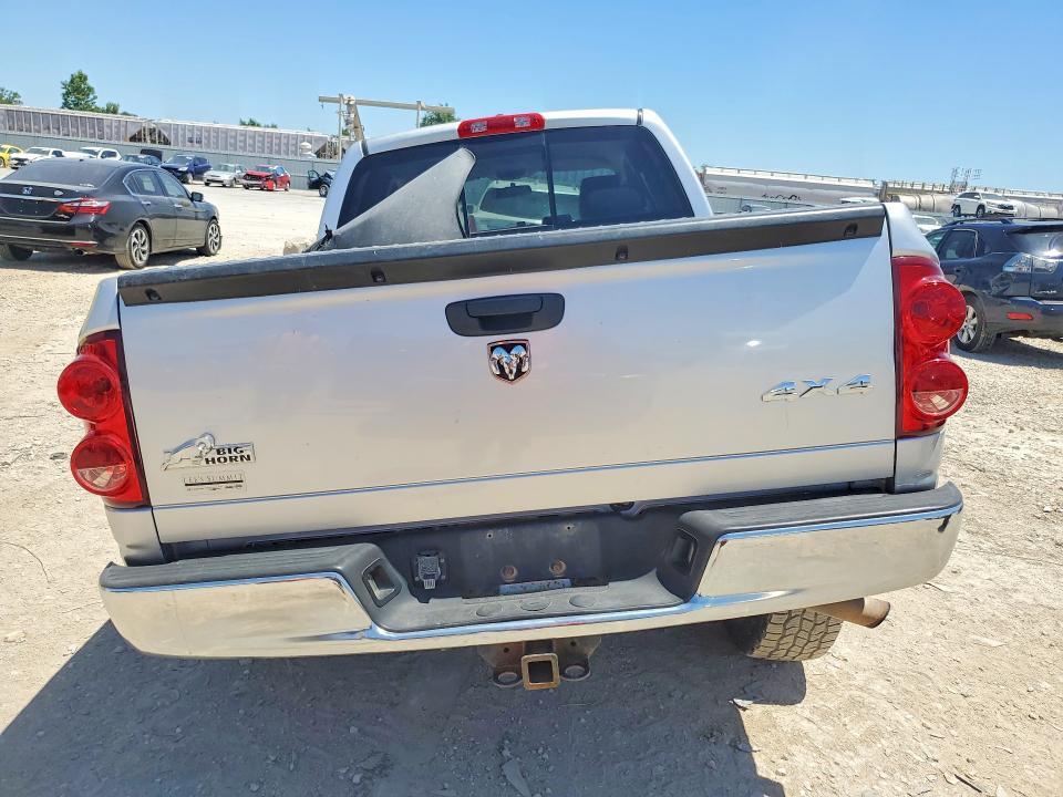 2008 DODGE RAM 1500 ST — Фото 6 из 12