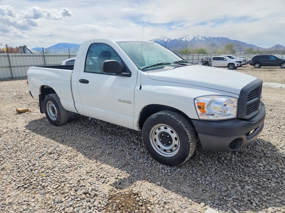 2008 DODGE RAM 1500 ST — Фото 4 из 12