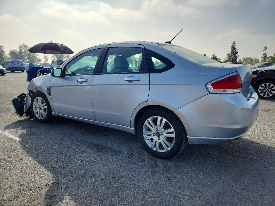 1FAHP35N98W285641 2008 FORD FOCUS photo no. 2