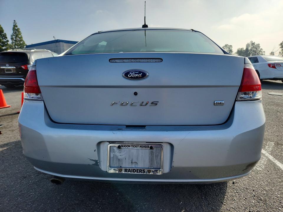 1FAHP35N98W285641 2008 FORD FOCUS photo no. 6