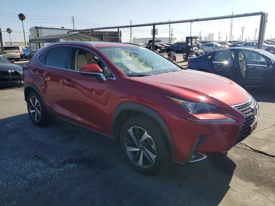2021 LEXUS NX 300H BASE — Фото 4 из 12