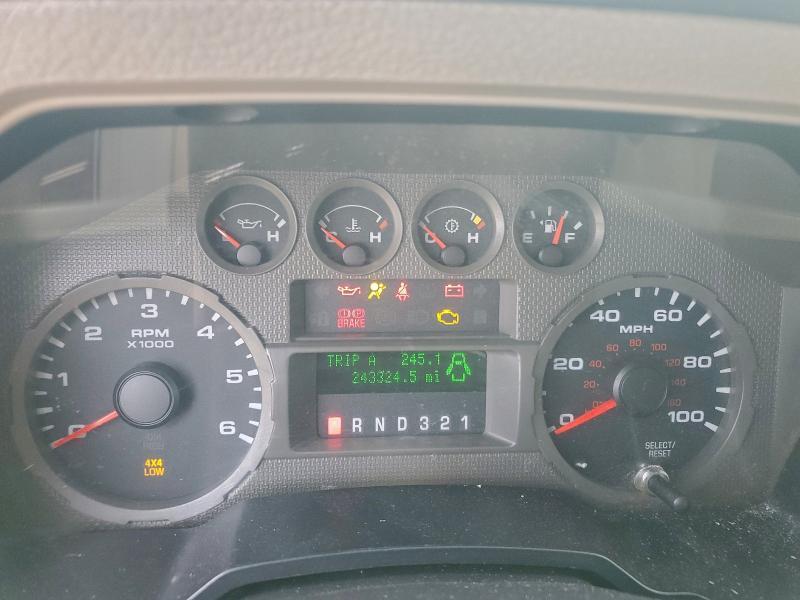 1FTSW21Y08EB51393 2008 FORD F250 photo no. 9