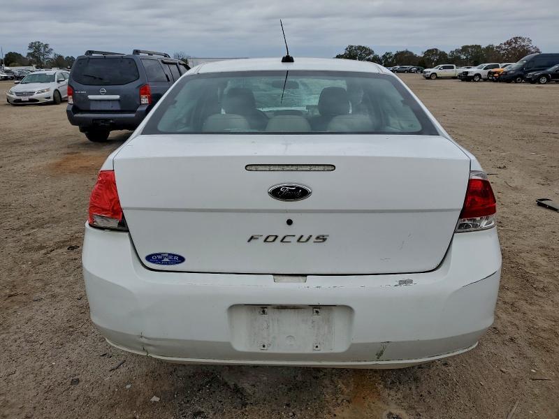 1FAHP34NX8W190118 2008 FORD FOCUS photo no. 6