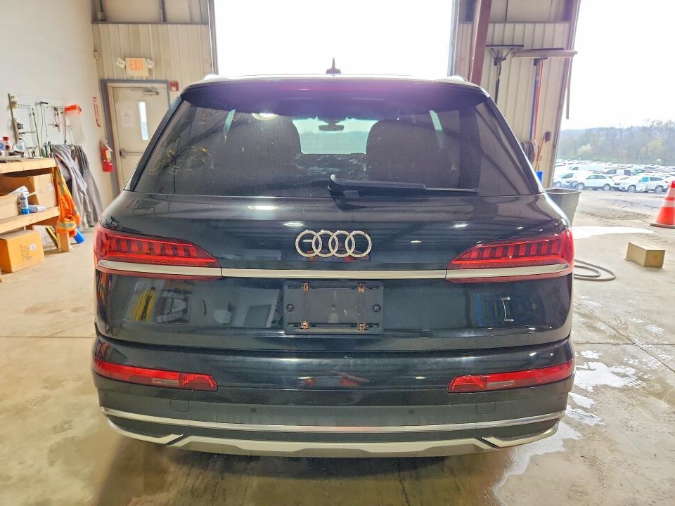 WA1LJAF78MD038024 2021 AUDI Q7 photo no. 6