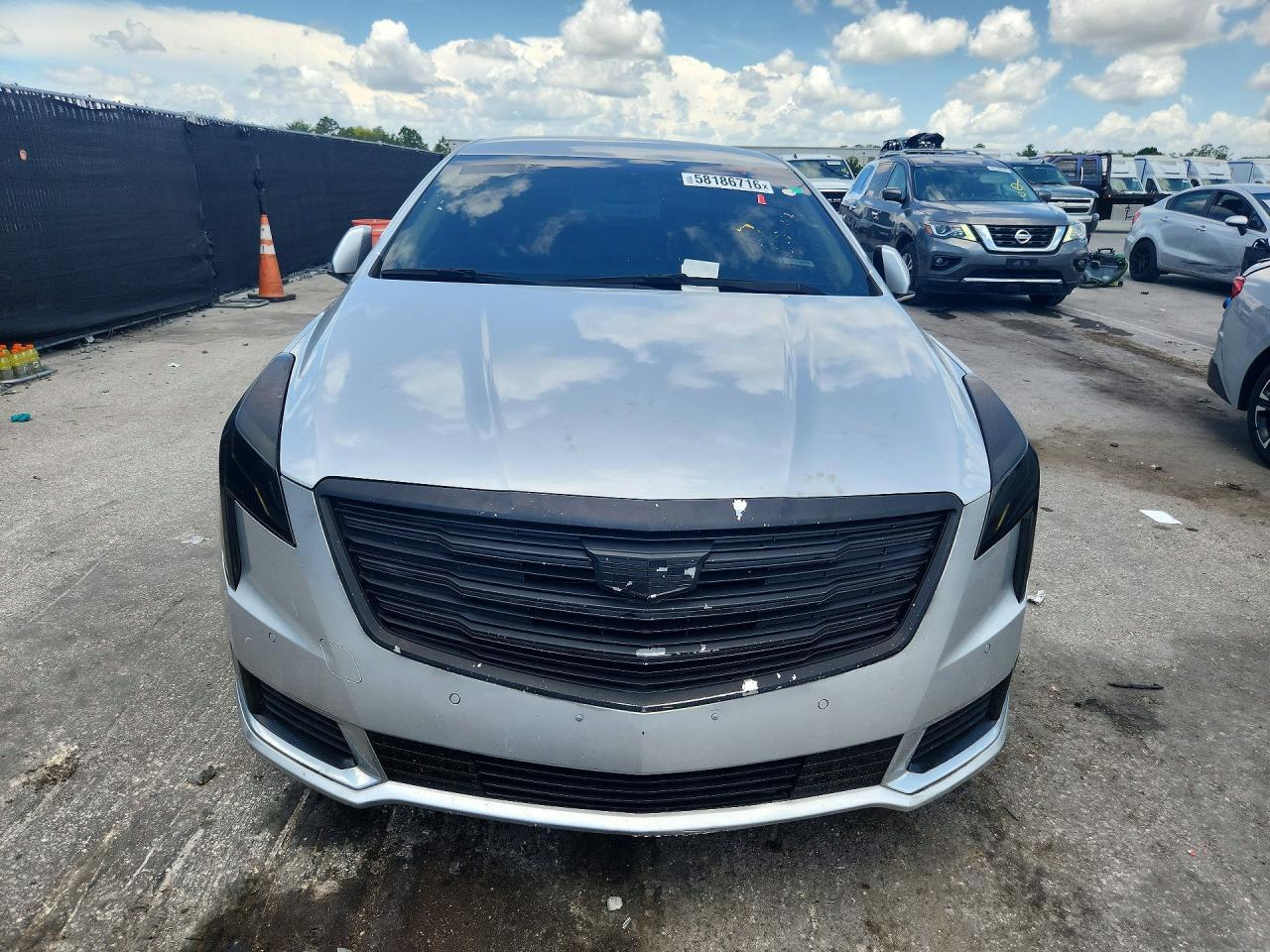 2019 CADILLAC XTS LUXURY — Фото 5 из 12