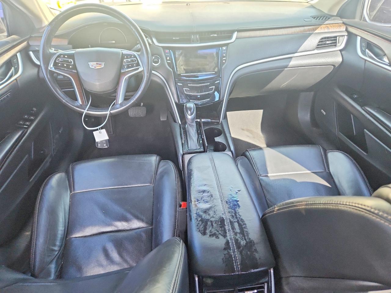 2019 CADILLAC XTS LUXURY — Фото 8 из 12