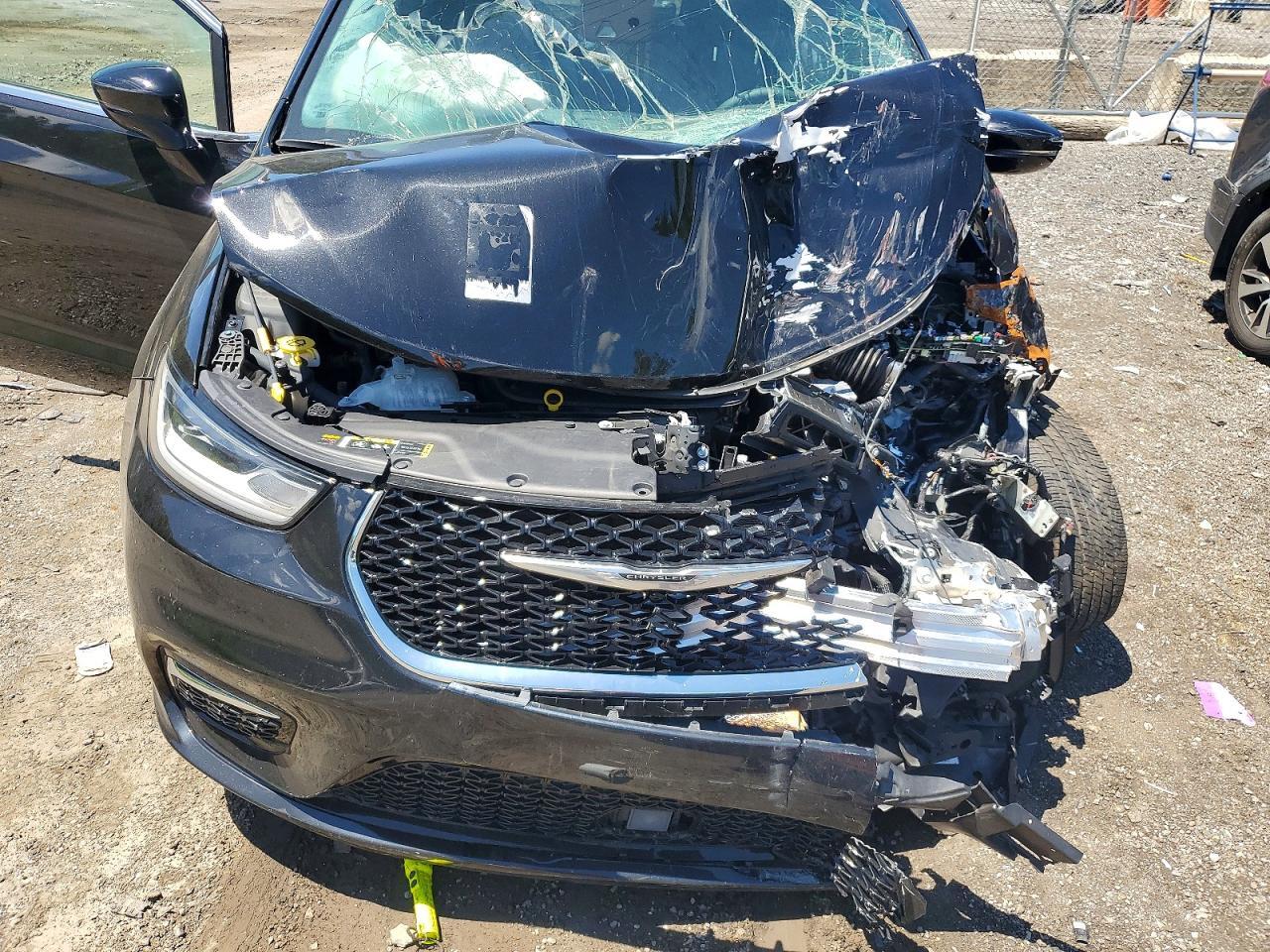2C4RC1S75SR573922 2025 CHRYSLER PACIFICA photo no. 11
