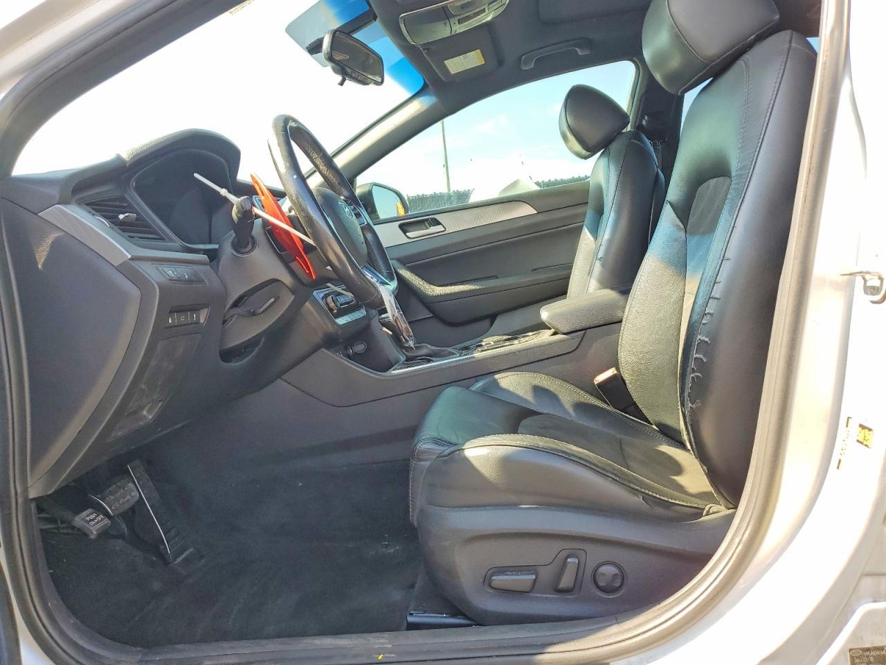2018 HYUNDAI SONATA SPORT — Фото 7 из 12