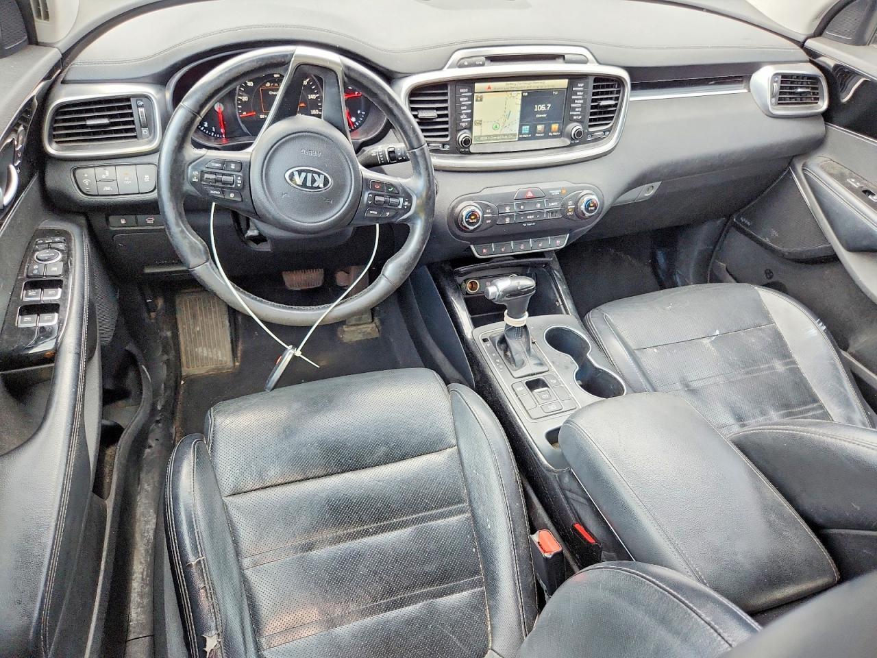 2017 KIA SORENTO SX V6 — Фото 8 из 13