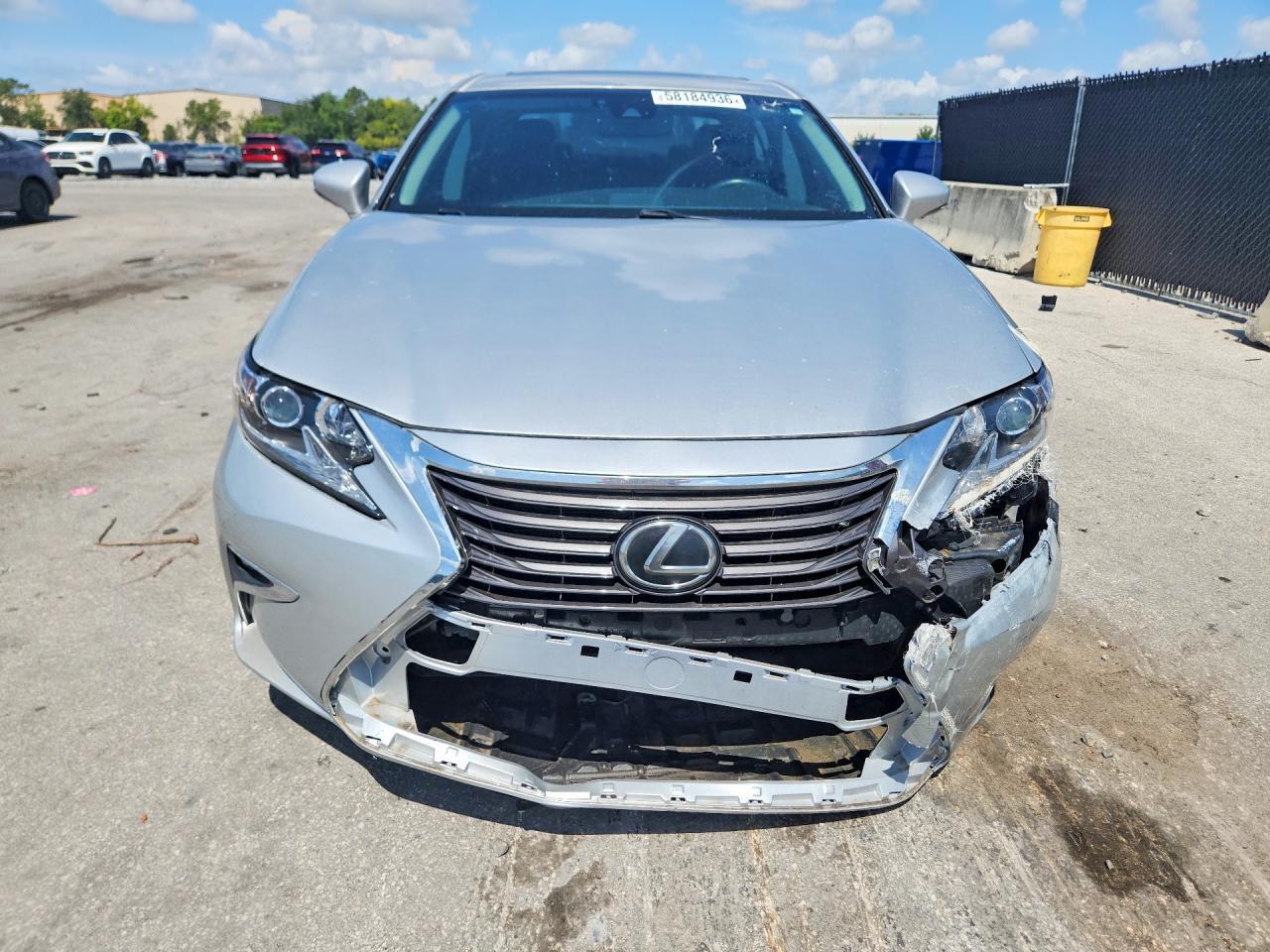 2017 LEXUS ES 350 — Фото 5 из 13