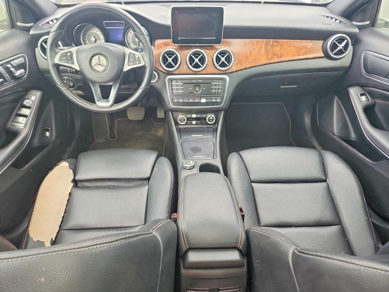 2016 MERCEDES-BENZ GLA 250 4MATIC — Фото 8 из 14