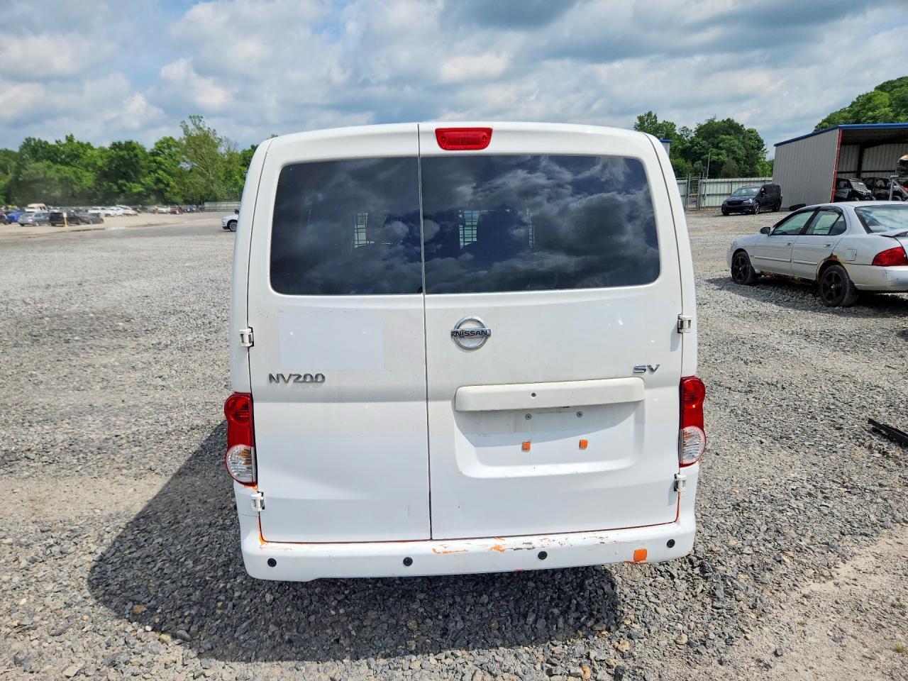 2021 NISSAN NV200 — Фото 6 из 14
