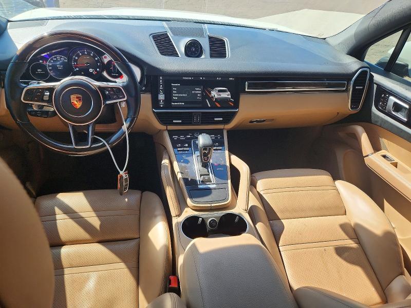 2019 PORSCHE CAYENNE — Фото 8 из 13