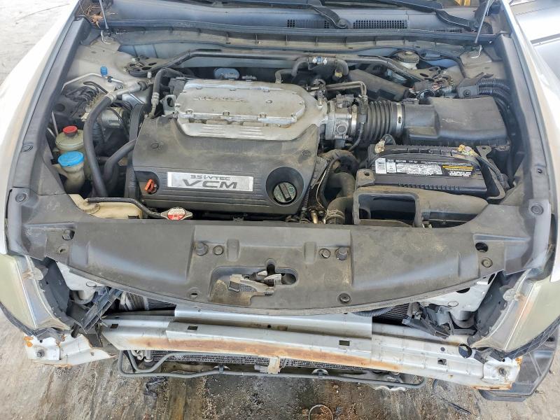 1HGCP36848A072916 2008 HONDA ACCORD photo no. 11