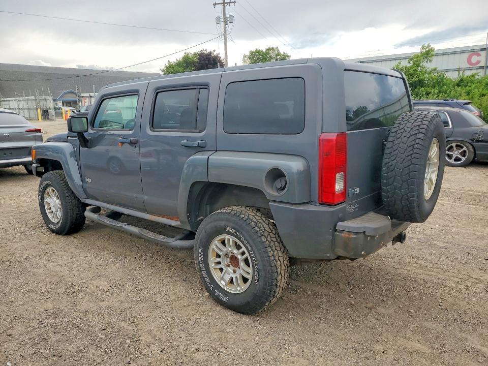 2008 HUMMER H3 — Фото 2 из 13