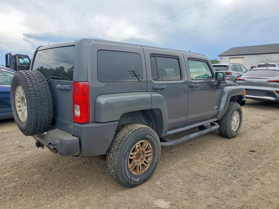 2008 HUMMER H3 — Фото 3 из 13