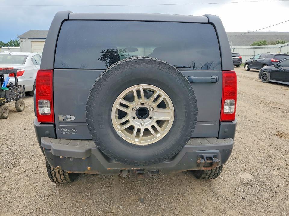 2008 HUMMER H3 — Фото 6 из 13