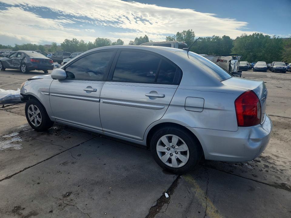 2008 HYUNDAI ACCENT GLS — Фото 2 из 13