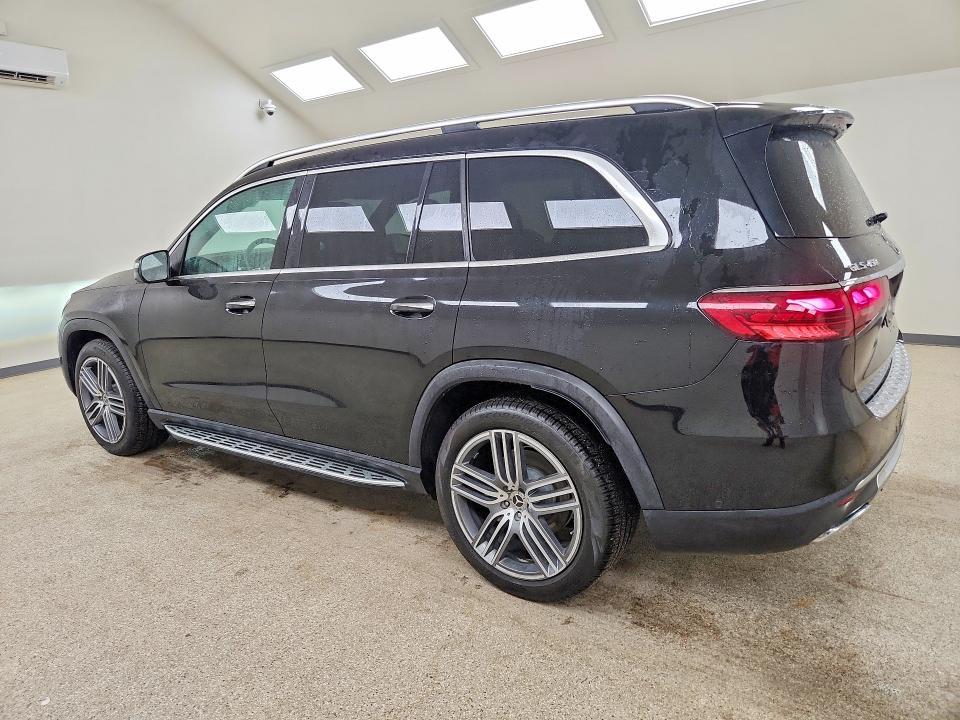 2024 MERCEDES-BENZ GLS 450 4MATIC — Фото 2 из 13