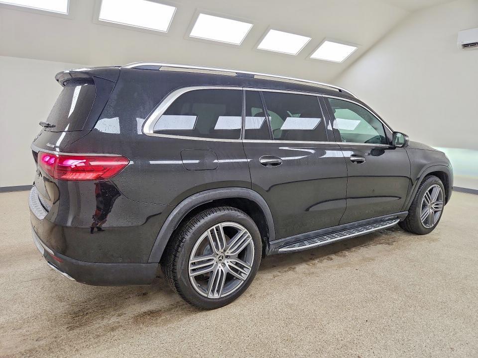 2024 MERCEDES-BENZ GLS 450 4MATIC — Фото 3 из 13