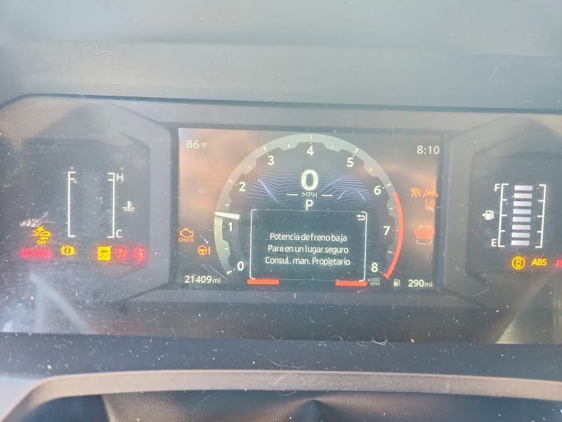 2025 TOYOTA 4RUNNER SR5 — Фото 9 из 13