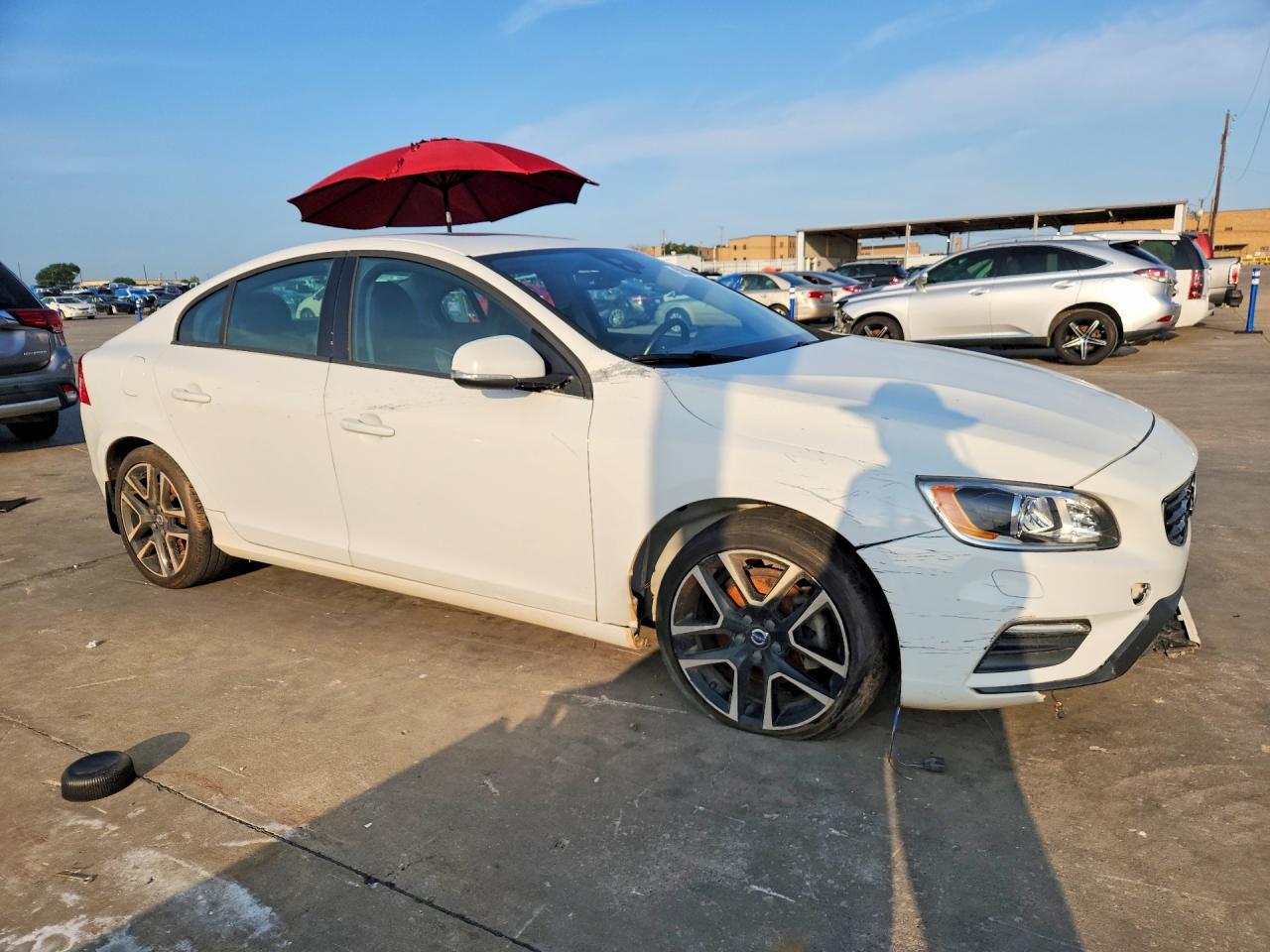 2018 VOLVO S60 DYNAMIC — Фото 4 из 13