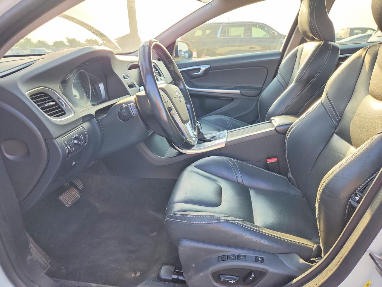 2018 VOLVO S60 DYNAMIC — Фото 7 из 13