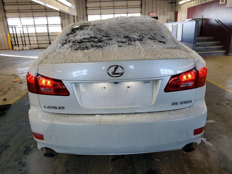 2008 LEXUS IS 250 BASE — Фото 6 из 12